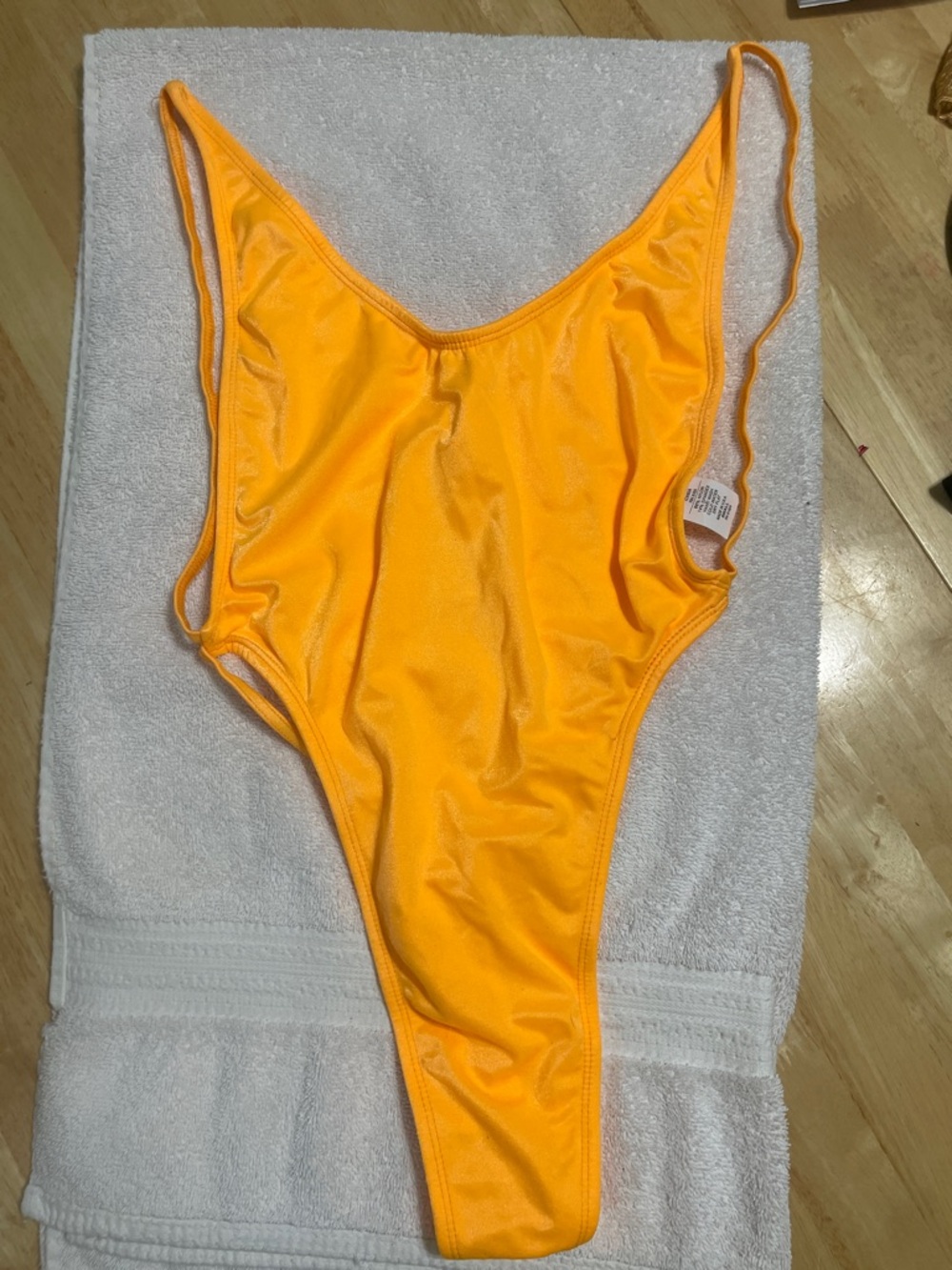 Women’s ' Bright Orange One-Piece Swimsuit - High Cut